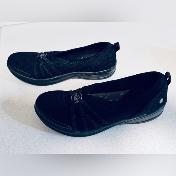 2 PAIR Women’s Size 10 Comfort Slip Ons Loafers BZees and Serra Black and Pink - Picture 8 of 13